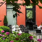 Spark By Hilton Centre 4* Essen