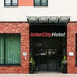 Hotel Spark By Hilton Centre 4*