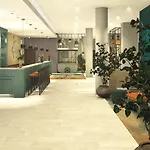 Spark By Hilton Centre Hotel 4*