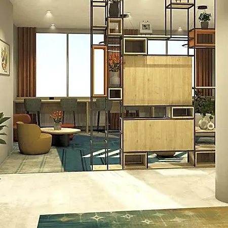 Spark By Hilton Centre 4*