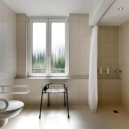 Spark by Hilton Essen City Centre 3*