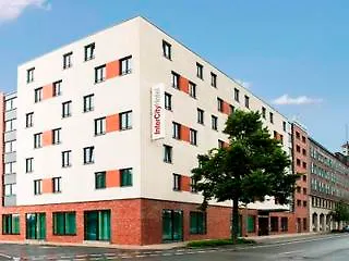 Intercityhotel מלון