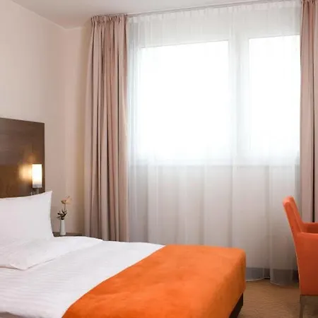 Intercityhotel 4*