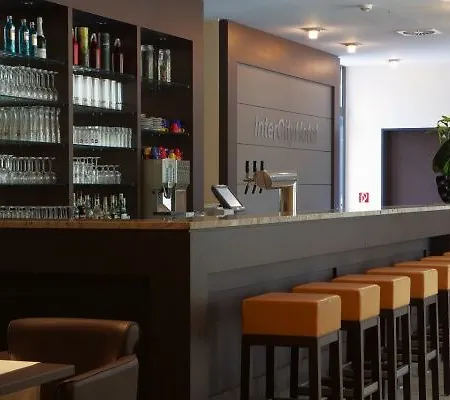 Spark By Hilton Centre 4*