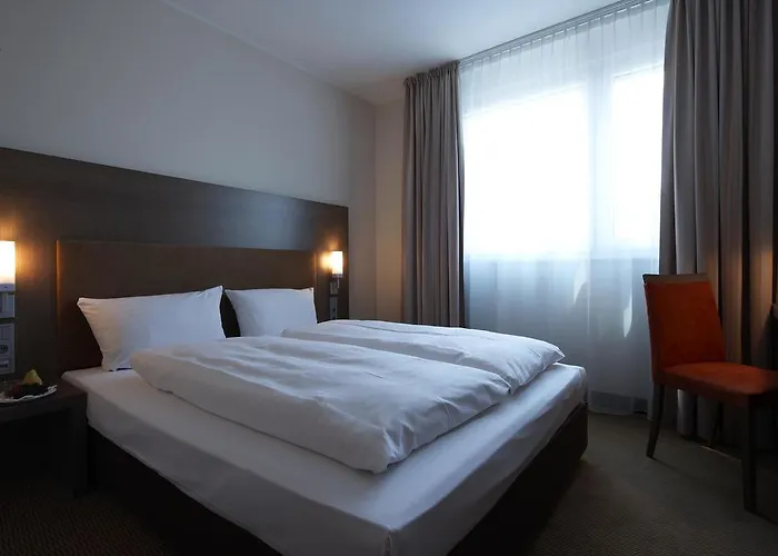 Отель Spark By Hilton Centre Эссен