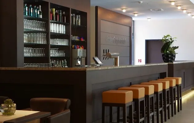 Spark By Hilton Centre 4*